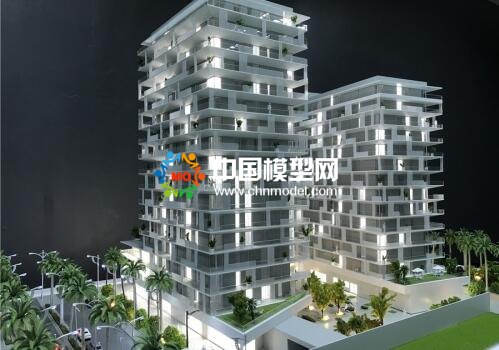房產(chǎn)模型價(jià)格受多種因素影響，質(zhì)與價(jià)關(guān)聯(lián)