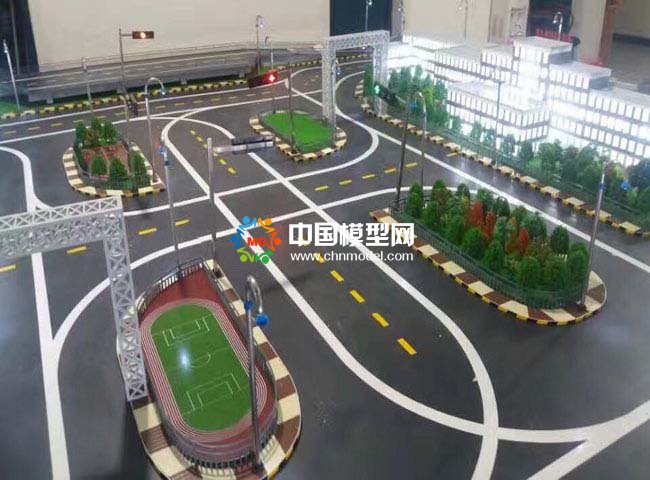 西安電子科技大學(xué)智慧交通沙盤(pán)模型應(yīng)用智能交通監(jiān)控系統(tǒng)